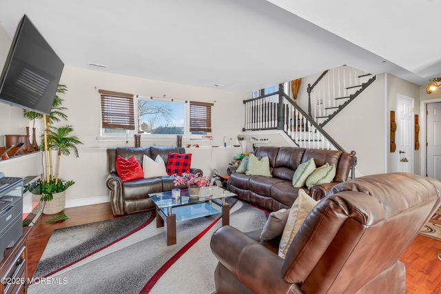 1029 Lucy Lane, Toms River, NJ 08753