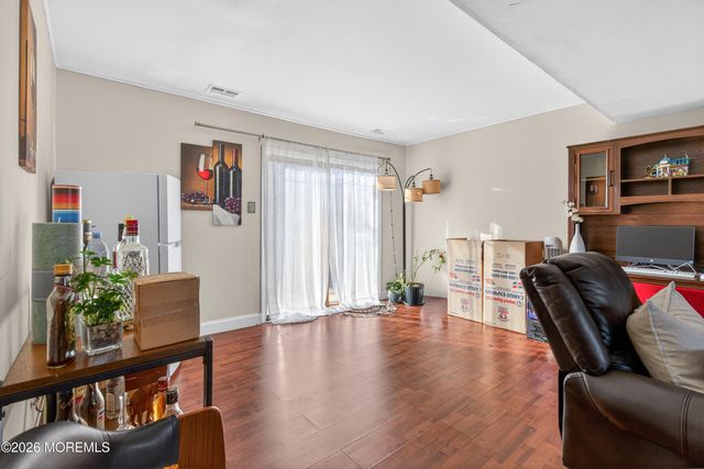 1029 Lucy Lane, Toms River, NJ 08753