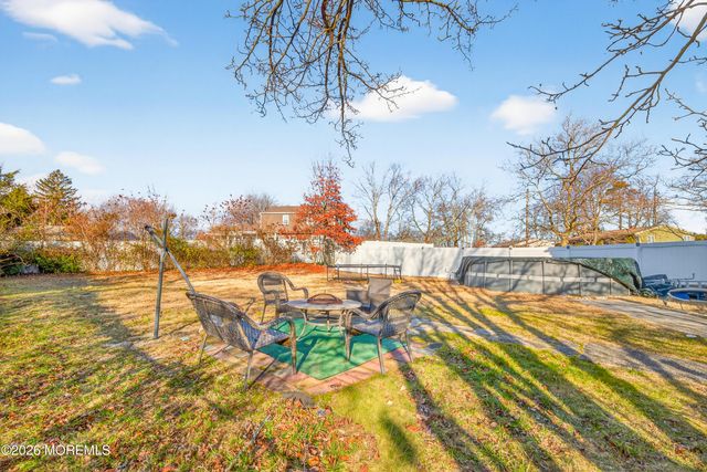 1029 Lucy Lane, Toms River, NJ 08753