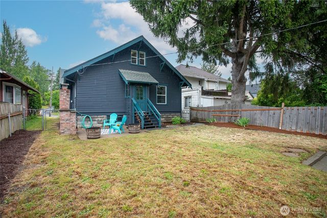 1224 Grant, Bellingham, WA 98225