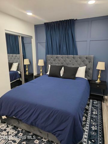 266 Milford Street, Toledo, OH 43605