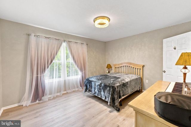 2 VINCENT CT, Little Egg Harbor Twp, NJ 08087