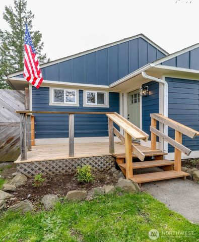 3015 Fredrickson Street, Enumclaw, WA 98022
