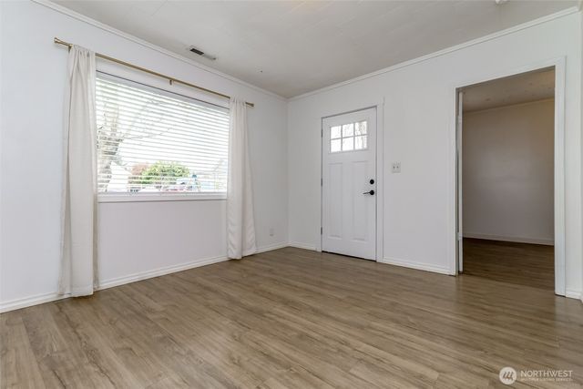 3015 Fredrickson Street, Enumclaw, WA 98022