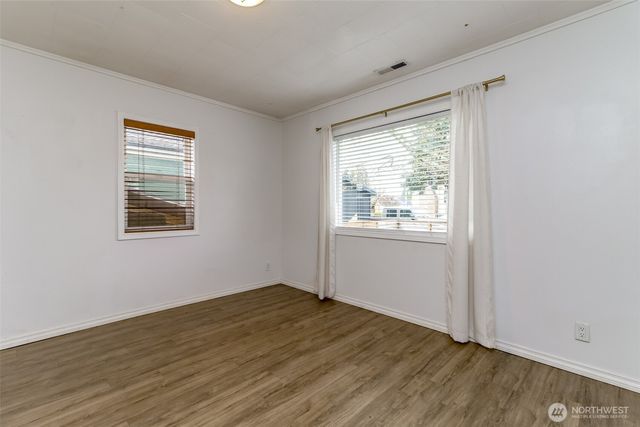 3015 Fredrickson Street, Enumclaw, WA 98022