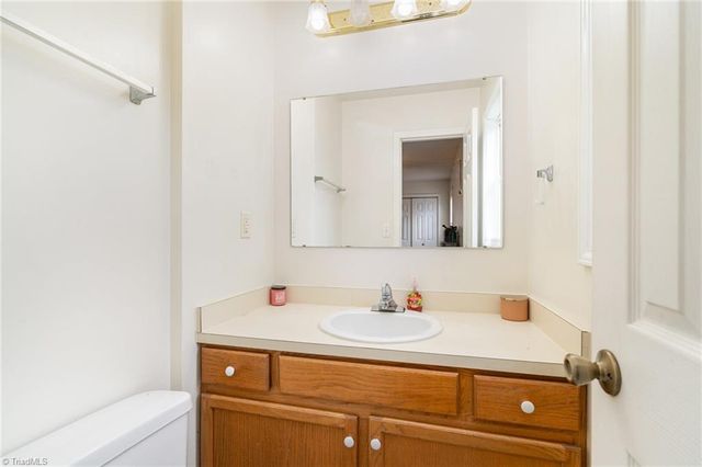 1820 Cline Place, Lenoir, NC 28645