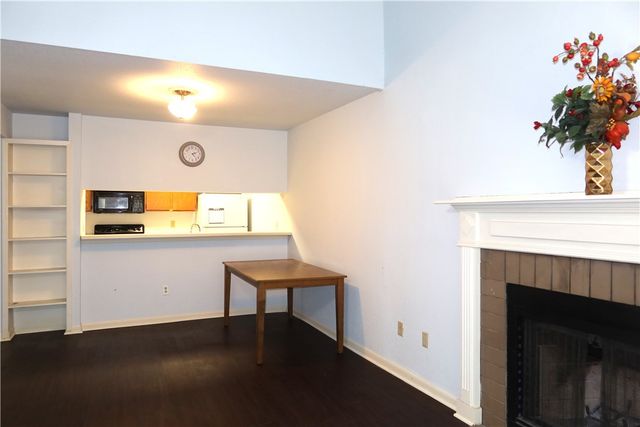 1500 Olympia Way 31, College Station, TX 77840