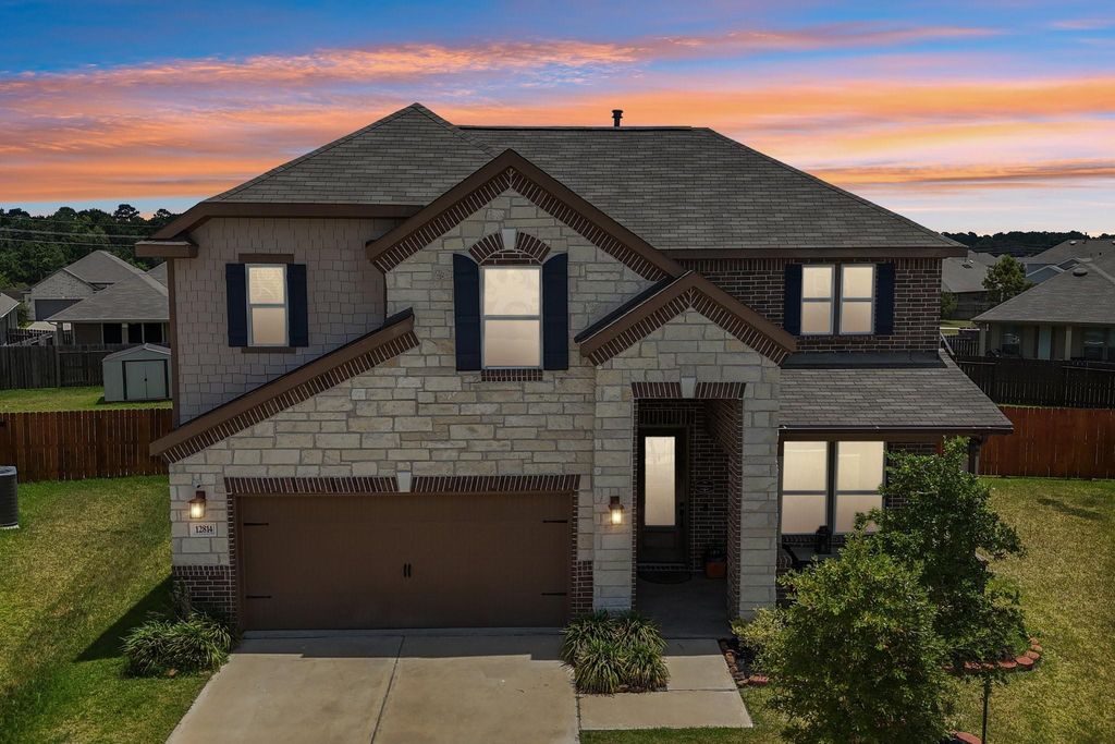 12814 Balsa Glade Court, Houston, TX 77044