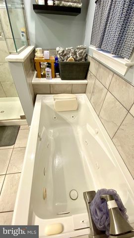 13904 BLENHEIM RD N, Phoenix, MD 21131