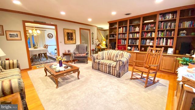 13904 BLENHEIM RD N, Phoenix, MD 21131