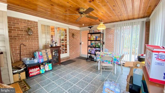 13904 BLENHEIM RD N, Phoenix, MD 21131