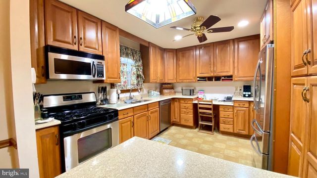 13904 BLENHEIM RD N, Phoenix, MD 21131