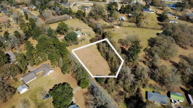 27090 La Hwy 1032, Denham Springs, LA 70726