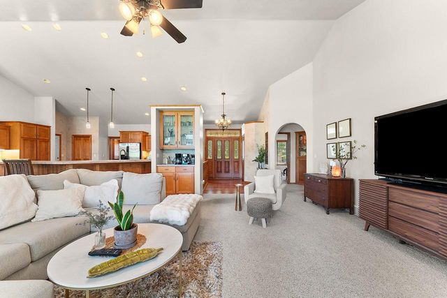 568 ROYAL ST PATS DRIVE, Wrightstown, WI 54180