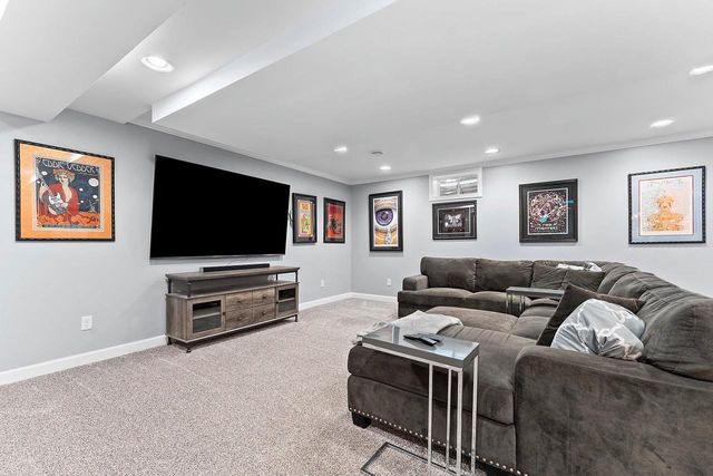 568 ROYAL ST PATS DRIVE, Wrightstown, WI 54180