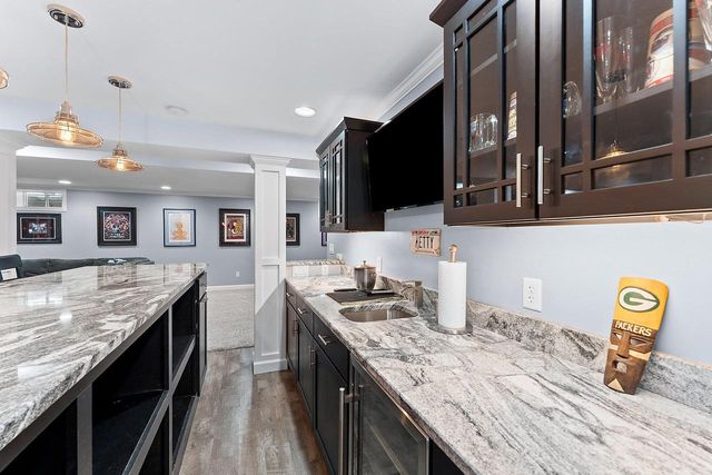 568 ROYAL ST PATS DRIVE, Wrightstown, WI 54180