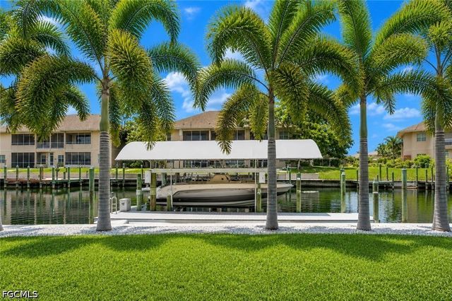 5118 York CT, Cape Coral, FL 33904