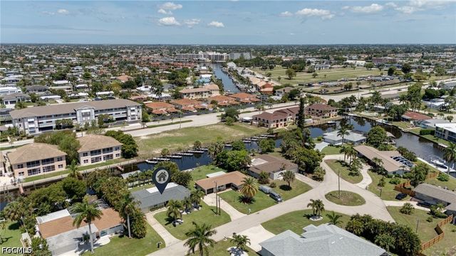 5118 York CT, Cape Coral, FL 33904