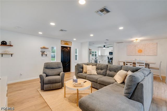 5118 York CT, Cape Coral, FL 33904