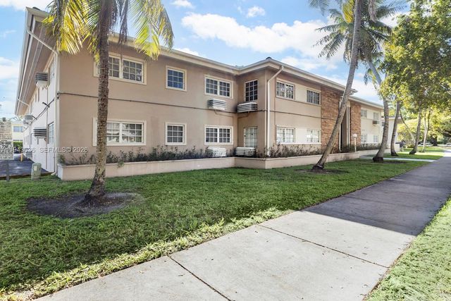 6511 Santona St C18, Coral Gables, FL 33146