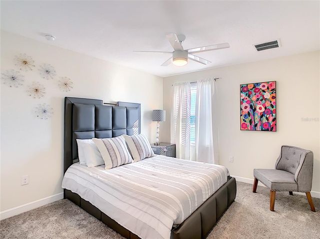345 OCEAN COURSE AVENUE, Davenport, FL 33896