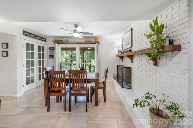 13 Rolling View Drive, Asheville, NC 28805
