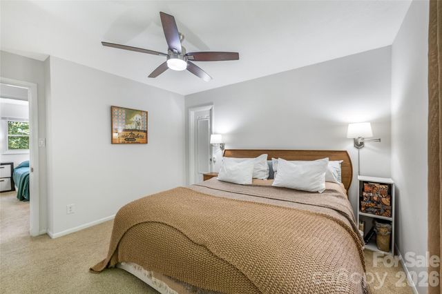 13 Rolling View Drive, Asheville, NC 28805