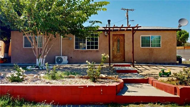 9983 Choiceana Avenue, Hesperia, CA 92345