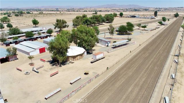 9983 Choiceana Avenue, Hesperia, CA 92345