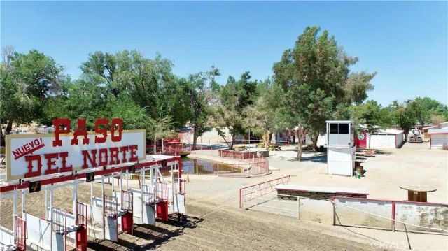 9983 Choiceana Avenue, Hesperia, CA 92345