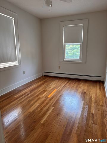 70 Central Avenue, Hamden, CT 06517