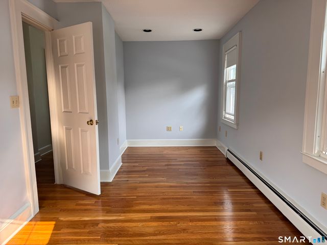70 Central Avenue, Hamden, CT 06517