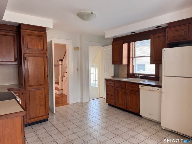 70 Central Avenue, Hamden, CT 06517