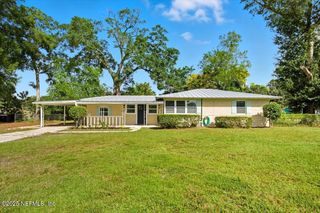 589 BAY RIDGE Road, Jacksonville, FL 32216