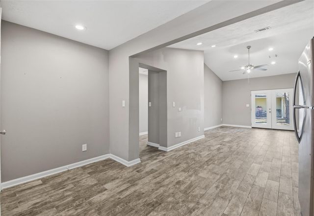 3496 Balboa Circle Circle 39, Montgomery, TX 77356