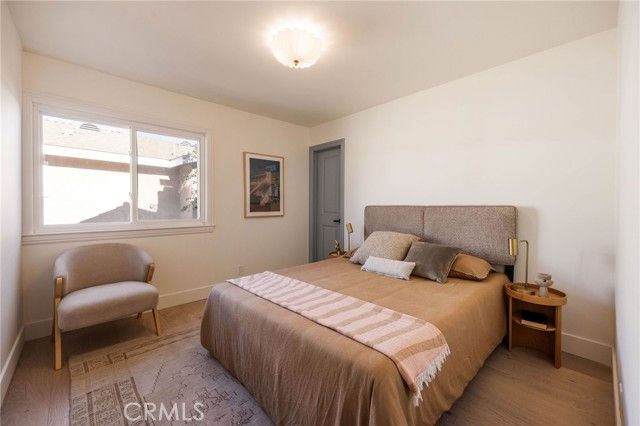 1096 Tulare, Costa Mesa, CA 92626