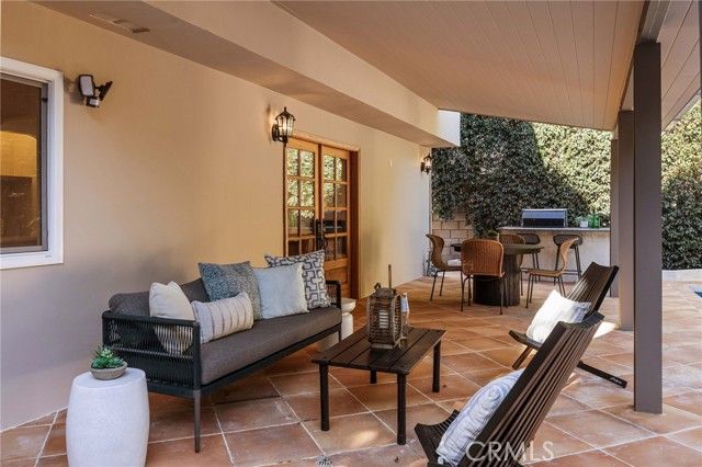 1096 Tulare, Costa Mesa, CA 92626