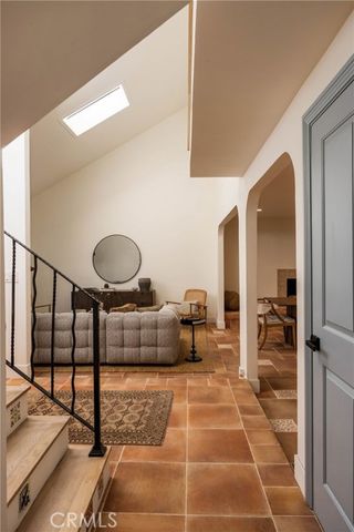 1096 Tulare, Costa Mesa, CA 92626