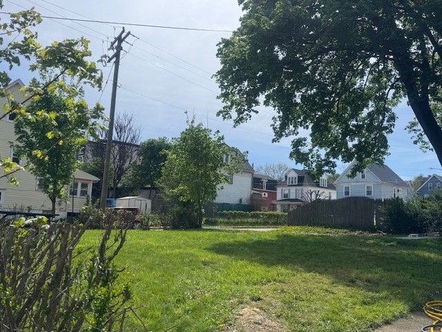505 W Wayne St, City Of But Sw, PA 16001