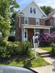 505 W Wayne St, City Of But Sw, PA 16001