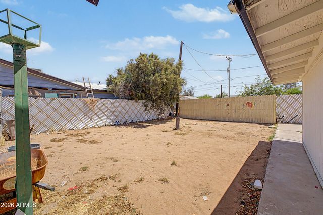 223 W 11TH Street, Casa Grande, AZ 85122