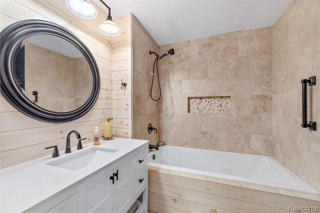 29590 Cotton Road, Chesterfield, MI 48047