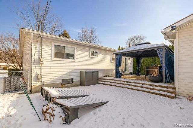 29590 Cotton Road, Chesterfield, MI 48047