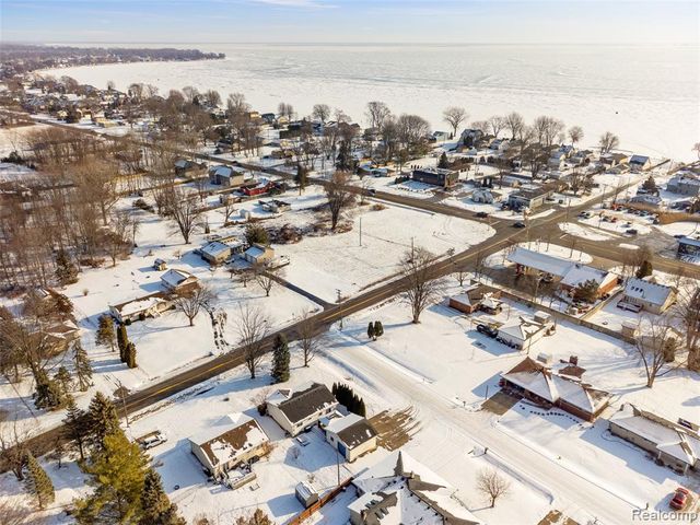 29590 Cotton Road, Chesterfield, MI 48047