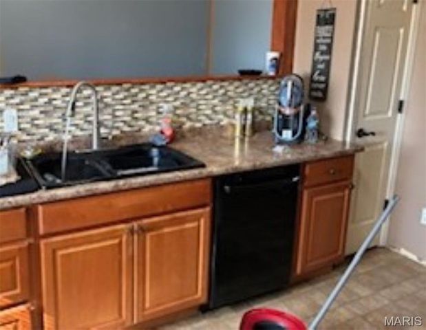 340 Patterson Lane, Florissant, MO 63031