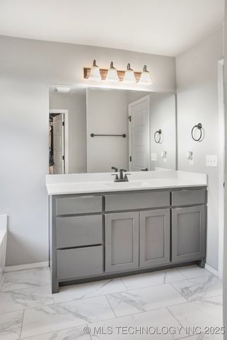 3621 E Rockport Place, Broken Arrow, OK 74014