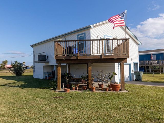 4019 3rd Street, Galveston, TX 77554