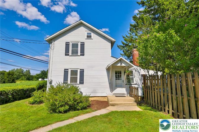 666 Point Phillips Road, Moore Twp, PA 18014