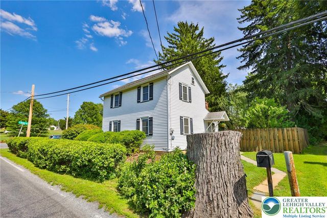 666 Point Phillips Road, Moore Twp, PA 18014