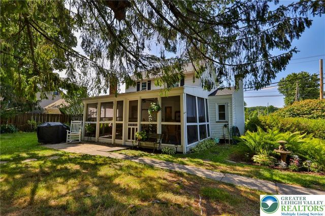 666 Point Phillips Road, Moore Twp, PA 18014